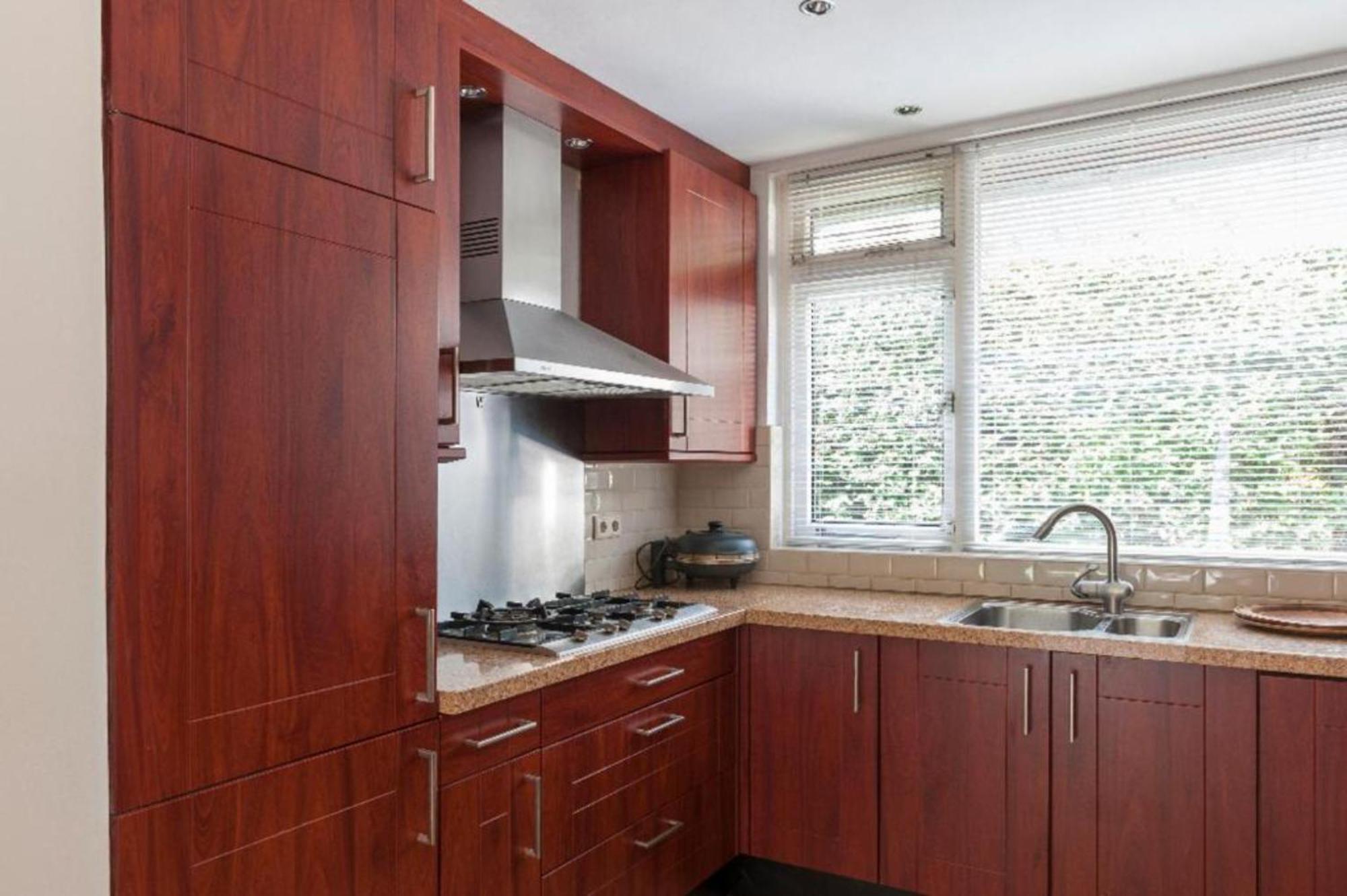 Ground Floor And Twin Bedroom In Luxurious Villa With Beautiful Garden Very Near Tue And Centre آيندهوفن المظهر الخارجي الصورة